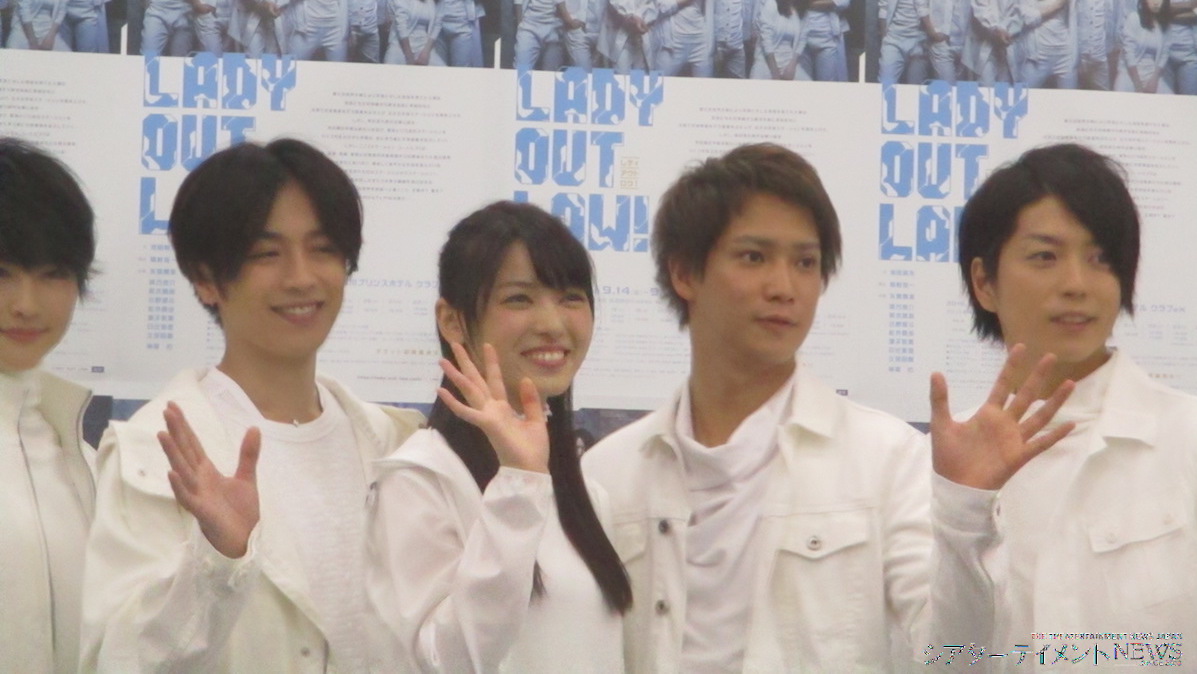矢島舞美主演舞台「LADY OUT LAW！」制作発表会 キレッキレの