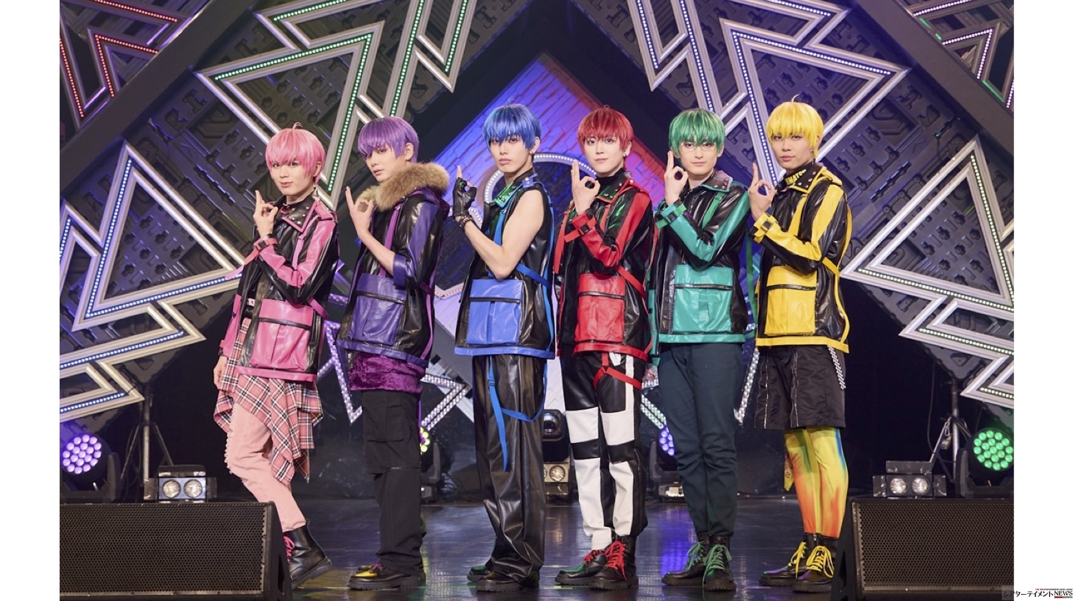 イケメンユニット F6 舞台「おそ松さん on STAGE」から誕生